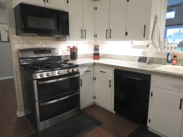 37 Ashline Drive, Champlain, NY 12919