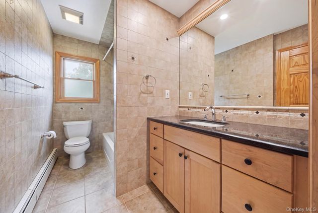 826 Beckman Drive, North Bellmore, NY 11710