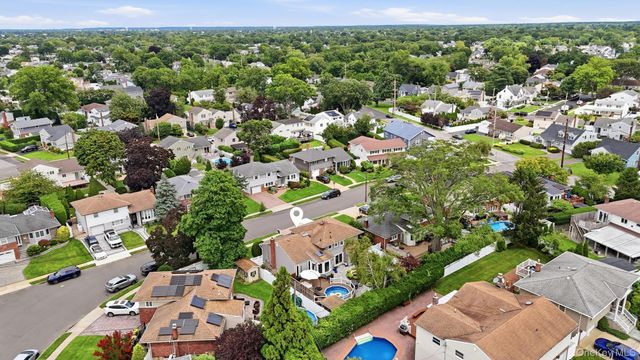 826 Beckman Drive, North Bellmore, NY 11710