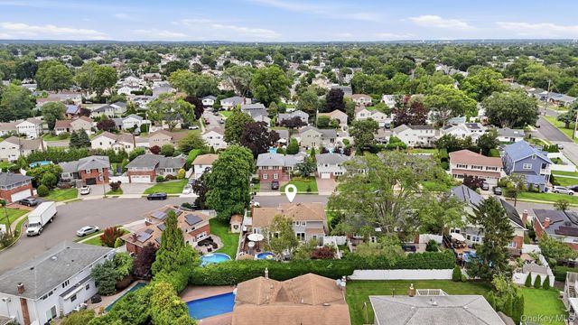 826 Beckman Drive, North Bellmore, NY 11710