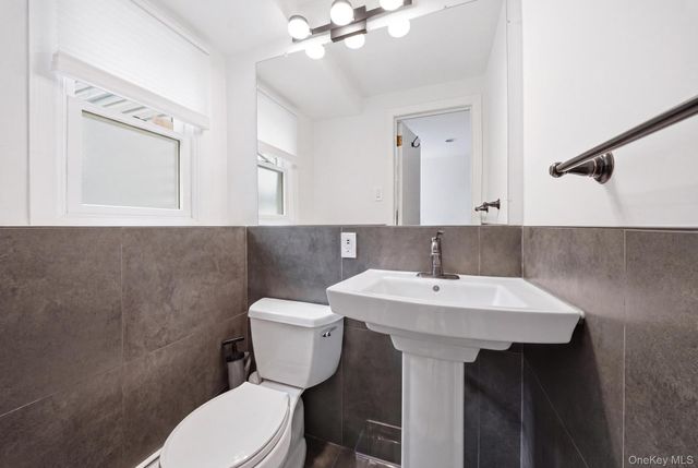 826 Beckman Drive, North Bellmore, NY 11710