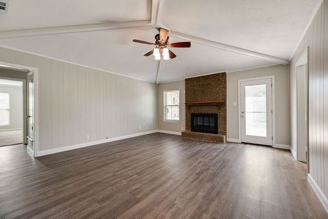 1803 Eastgate Drive, Terrell, TX 75160