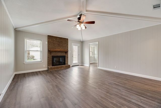 1803 Eastgate Drive, Terrell, TX 75160