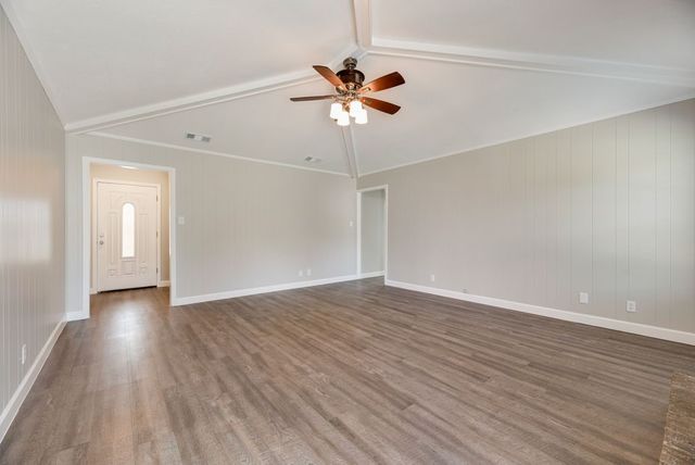 1803 Eastgate Drive, Terrell, TX 75160