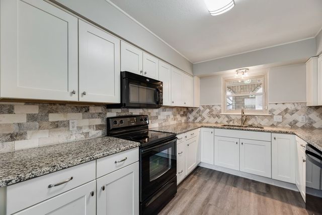 1803 Eastgate Drive, Terrell, TX 75160