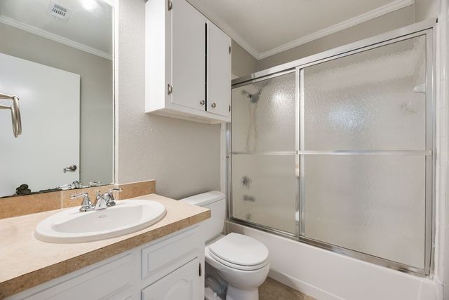 1803 Eastgate Drive, Terrell, TX 75160