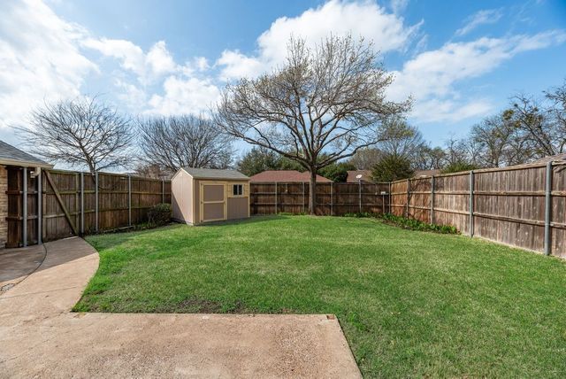 1803 Eastgate Drive, Terrell, TX 75160
