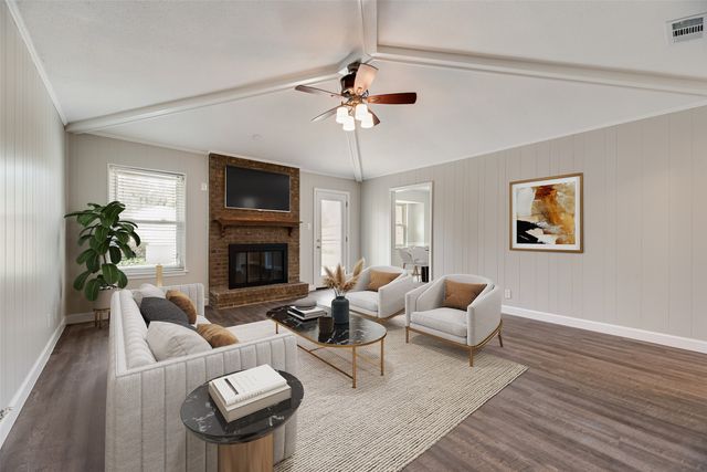 1803 Eastgate Drive, Terrell, TX 75160