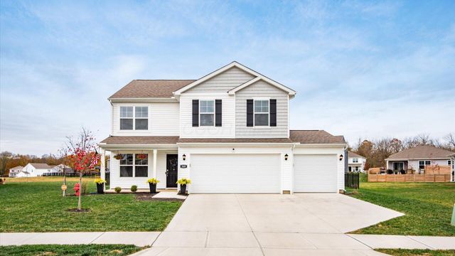 389 Saint James Gate, Newark, OH 43055