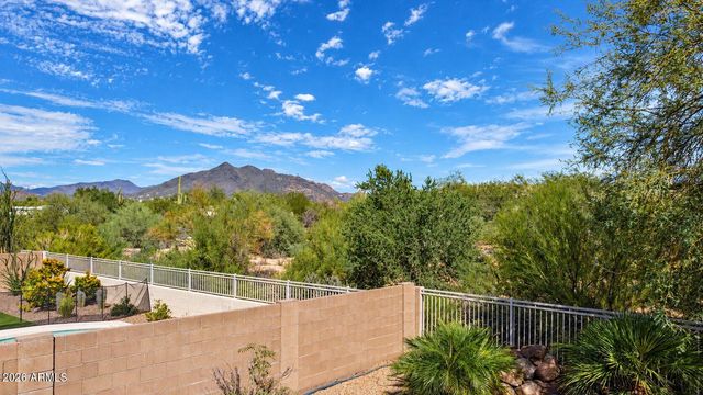33251 N SYMER Drive, Cave Creek, AZ 85331