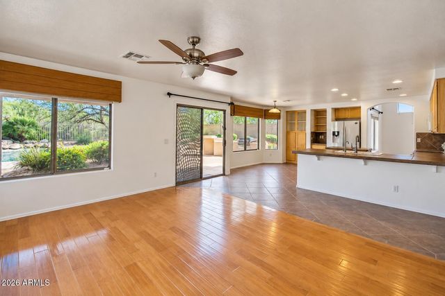 33251 N SYMER Drive, Cave Creek, AZ 85331