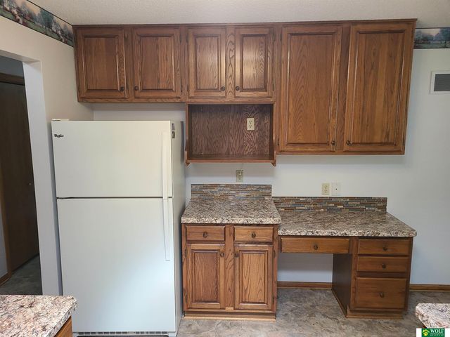 5644 Enterprise Drive, Lincoln, NE 68521