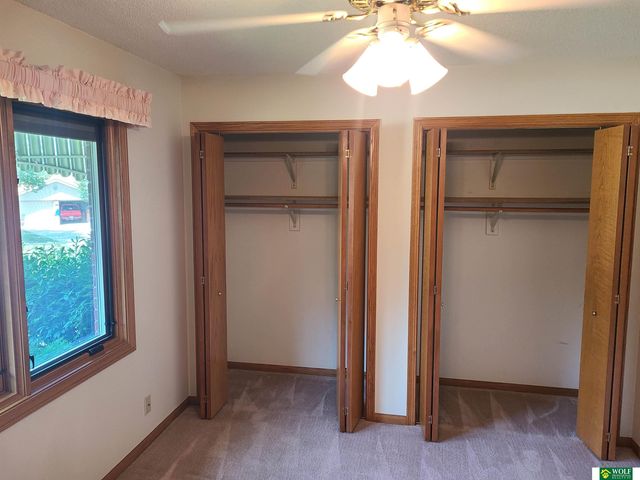 5644 Enterprise Drive, Lincoln, NE 68521