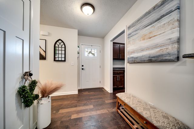 107 Tanesha Ct, Portland, TN 37148