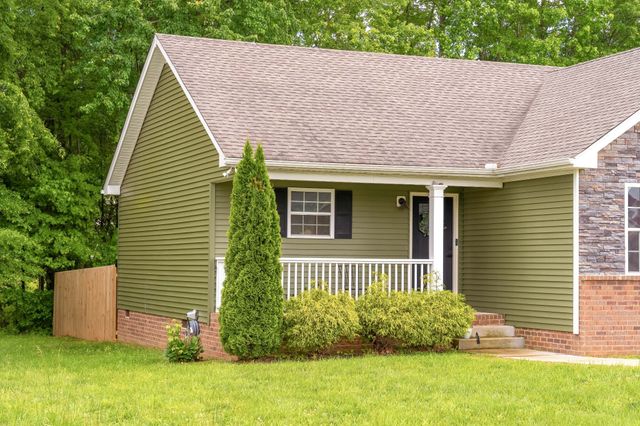 107 Tanesha Ct, Portland, TN 37148