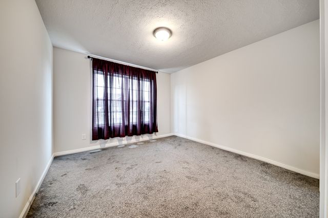 107 Tanesha Ct, Portland, TN 37148