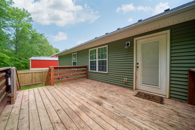 107 Tanesha Ct, Portland, TN 37148