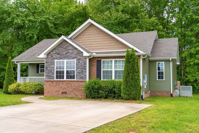 107 Tanesha Ct, Portland, TN 37148