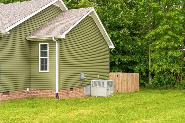 107 Tanesha Ct, Portland, TN 37148