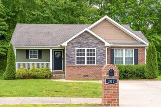 107 Tanesha Ct, Portland, TN 37148