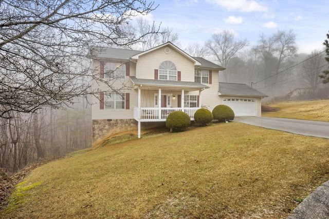 1626 Lagenia Court, Dalton, GA 30721