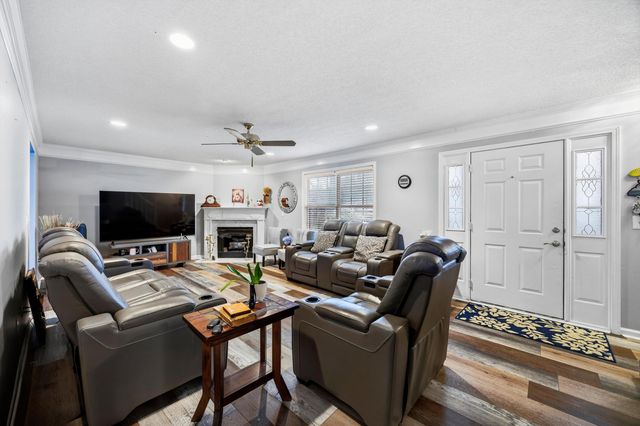 1626 Lagenia Court, Dalton, GA 30721