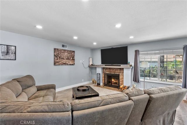 2291 N Marter Court, Simi Valley, CA 93065