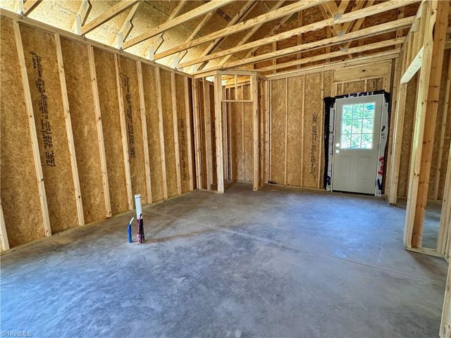 406 Dobson Street, Kernersville, NC 27284