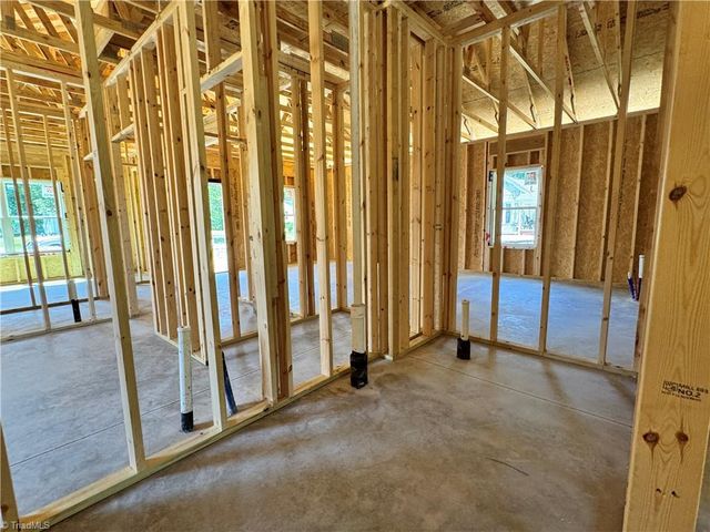 406 Dobson Street, Kernersville, NC 27284