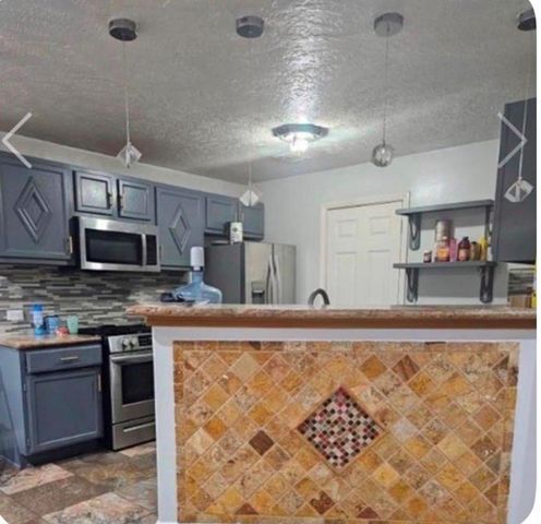 6011 Balbo Street, Houston, TX 77091