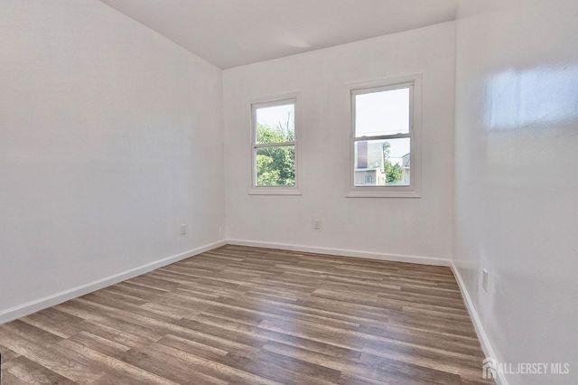 186 N 17th Street 2, East Orange, NJ 07017