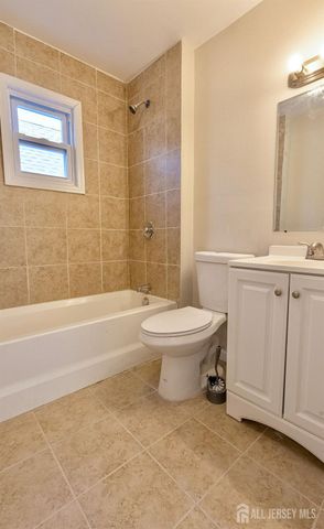 186 N 17th Street 2, East Orange, NJ 07017