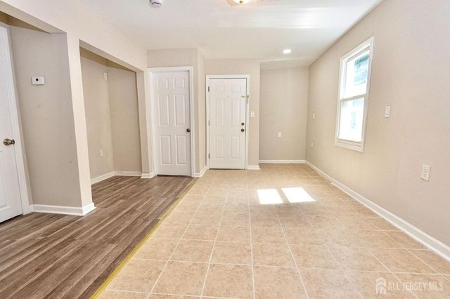 186 N 17th Street 2, East Orange, NJ 07017