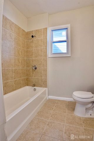 186 N 17th Street 2, East Orange, NJ 07017