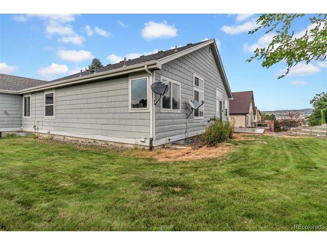 1048 Switch Grass Dr, Castle Rock, CO 80109