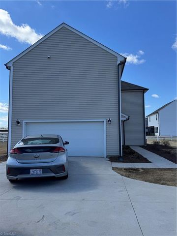 162 Lyla Lane, Lexington, NC 27292