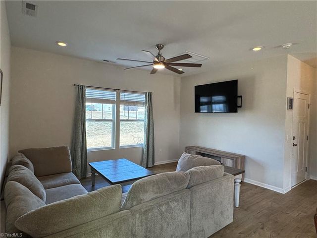 162 Lyla Lane, Lexington, NC 27292