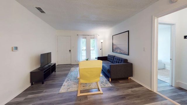 1109 Gardner CV, Austin, TX 78721