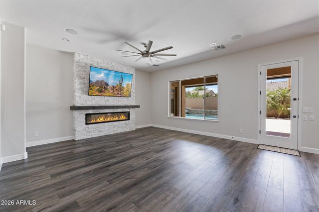 3941 E NOLAN Drive, Chandler, AZ 85249