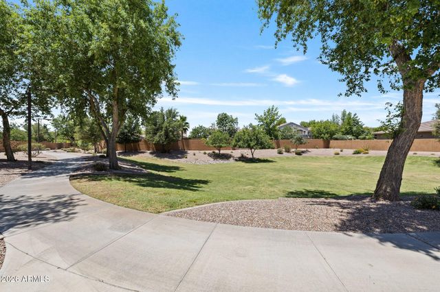 3941 E NOLAN Drive, Chandler, AZ 85249