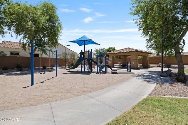 3941 E NOLAN Drive, Chandler, AZ 85249