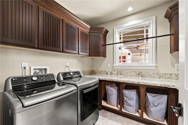 1688 Dwight, Redlands, CA 92373