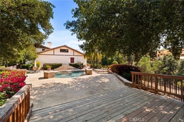 1688 Dwight, Redlands, CA 92373