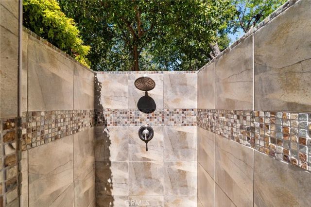 1688 Dwight, Redlands, CA 92373