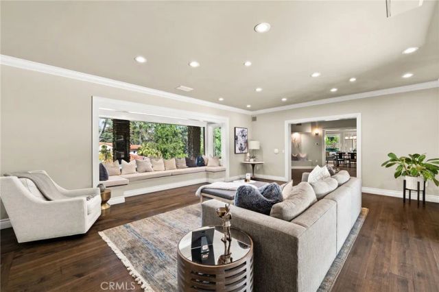 1688 Dwight, Redlands, CA 92373