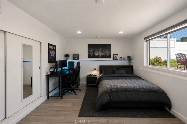 904 E Edgecomb, Covina, CA 91724