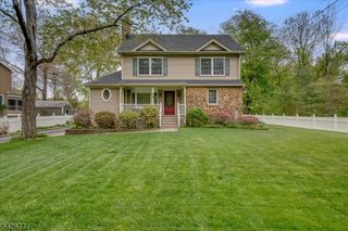 315 Morristown Rd, Long Hill Twp., NJ 07933