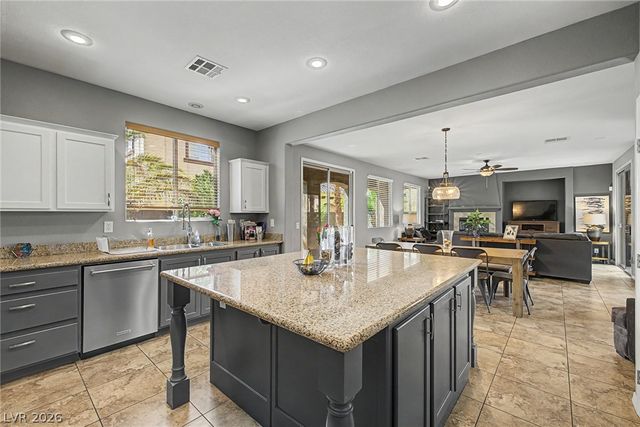 1045 Via Canale Drive, Henderson, NV 89011