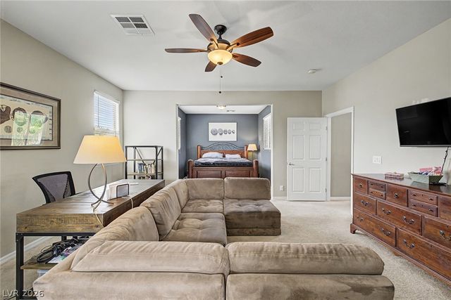 1045 Via Canale Drive, Henderson, NV 89011