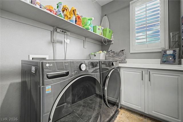 1045 Via Canale Drive, Henderson, NV 89011